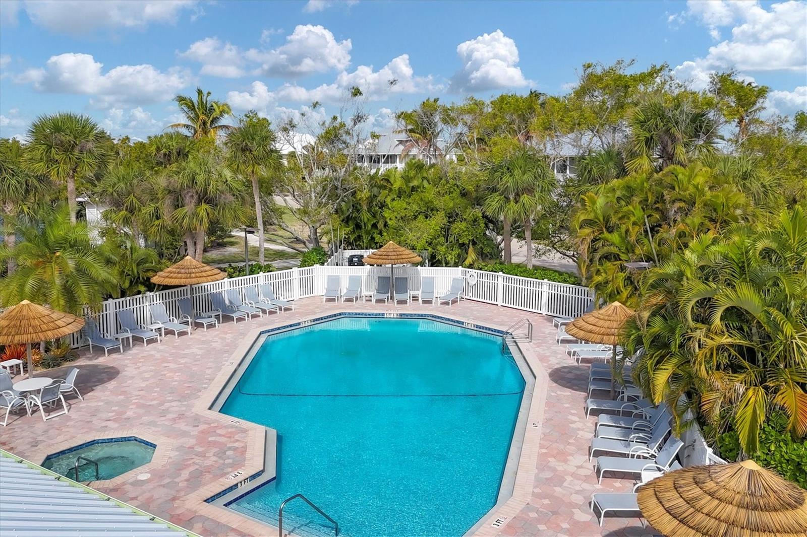 ISLAND HARBOR BEACH CLUB SEC 01 - Residential