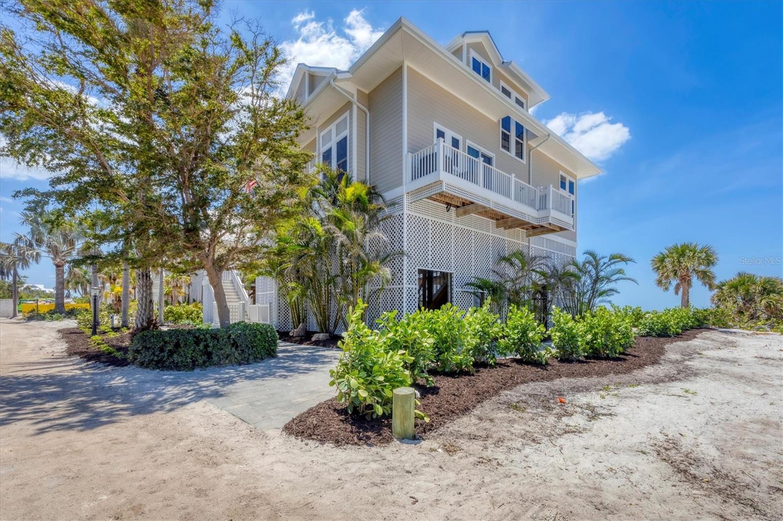 ISLAND HARBOR BEACH CLUB SEC 01 - Residential