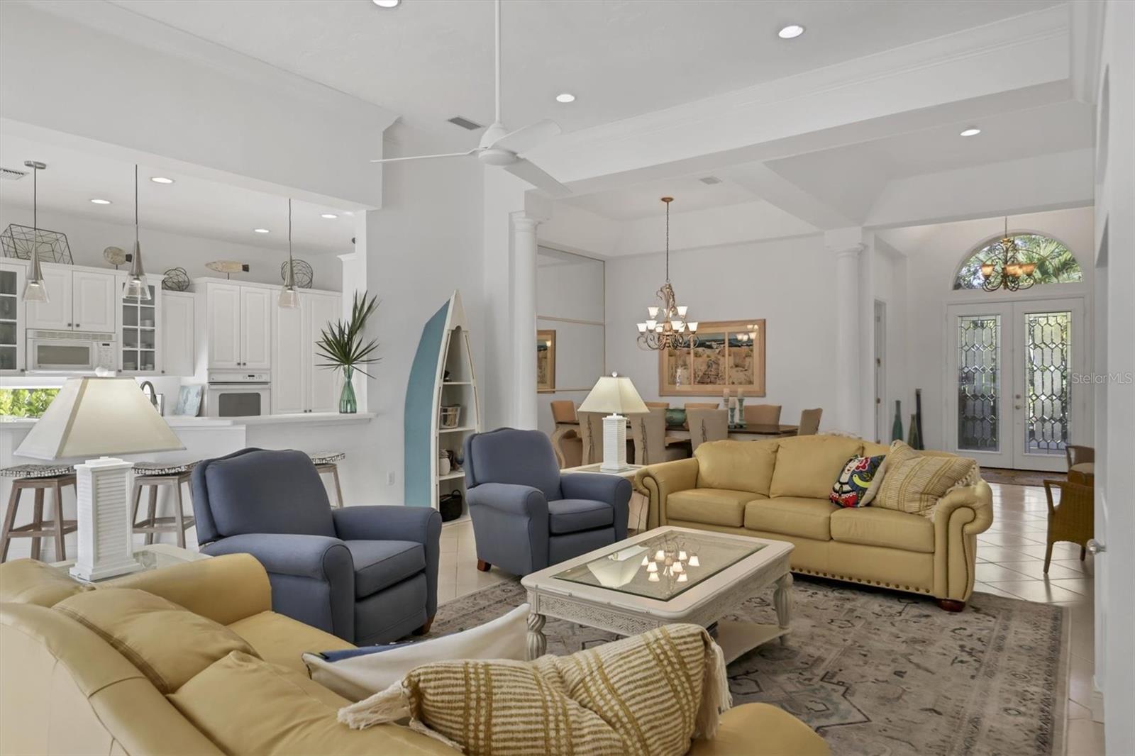 UNIVERSITY PARK COUNTRY CLUB - Residential