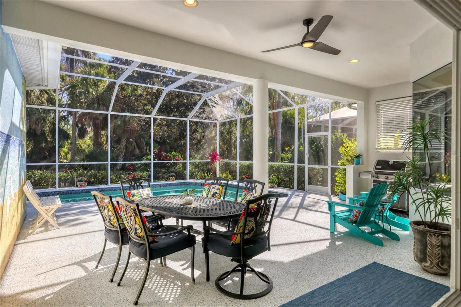 UNIVERSITY PARK COUNTRY CLUB - Residential