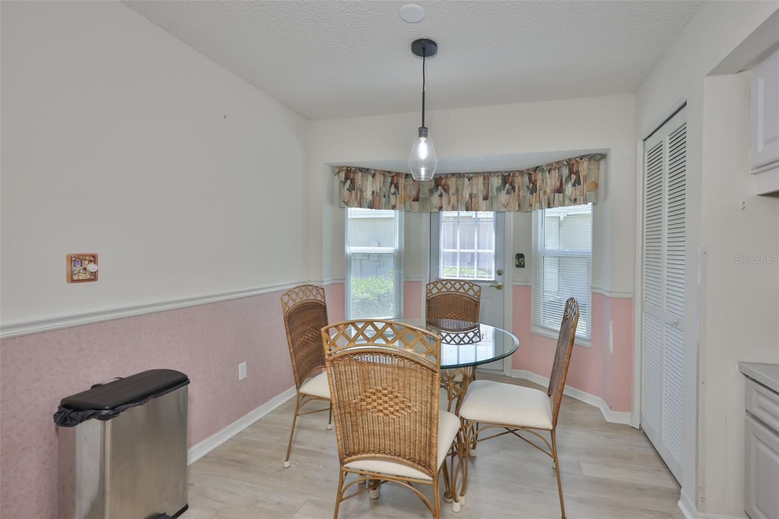MANCHESTER IV CONDO - Residential