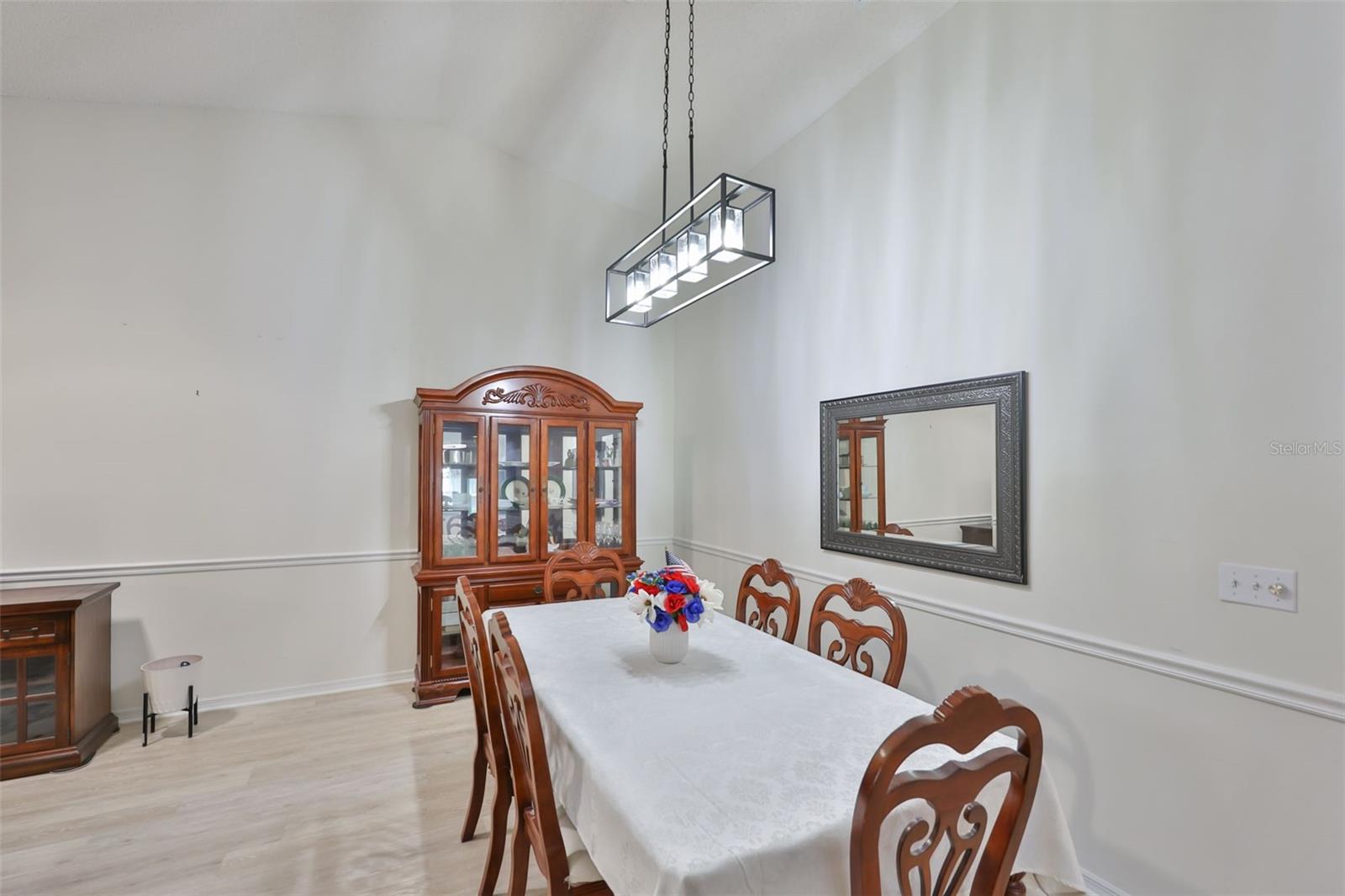 MANCHESTER IV CONDO - Residential
