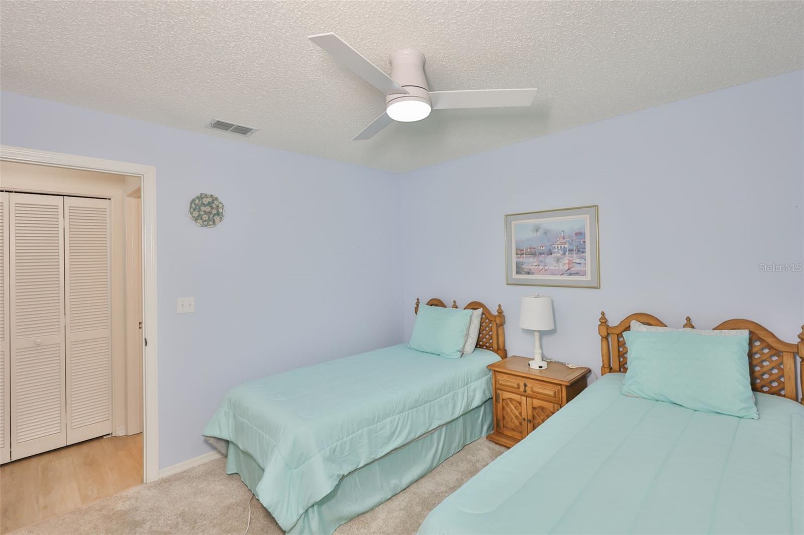 MANCHESTER IV CONDO - Residential
