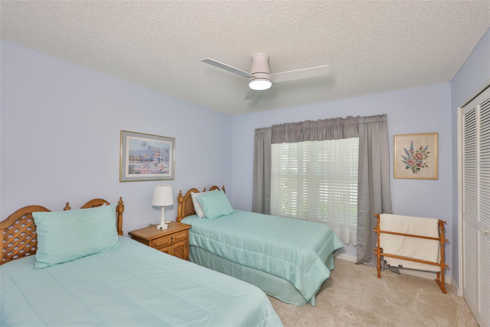 MANCHESTER IV CONDO - Residential