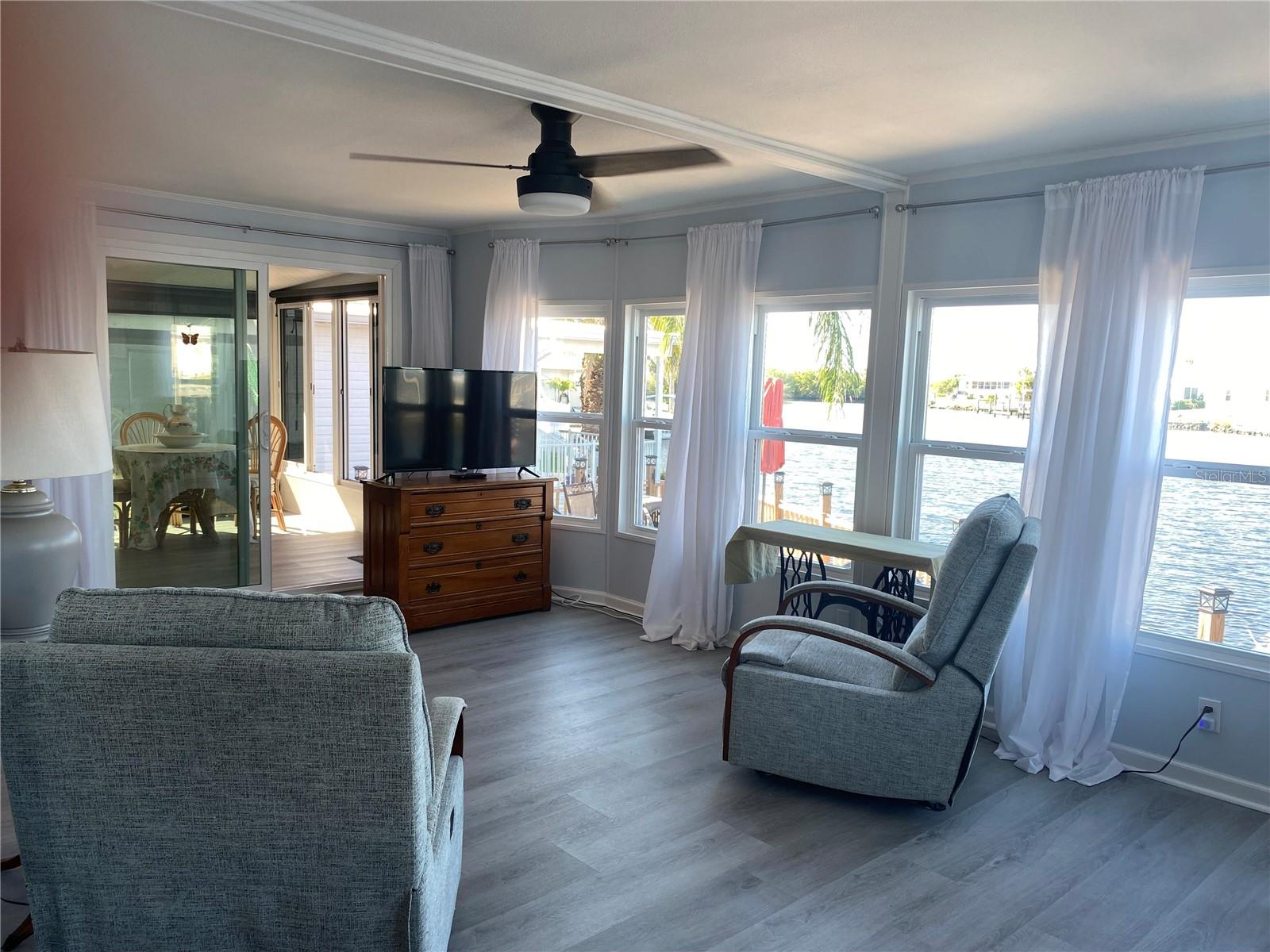 HARBOR COVE - Residential