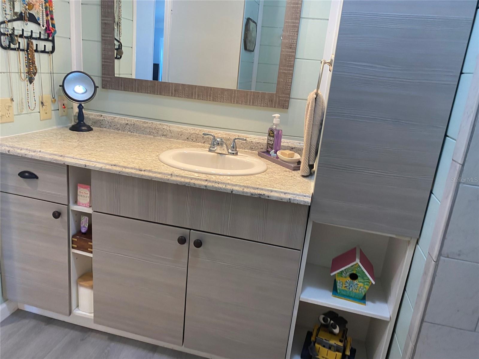 HARBOR COVE - Residential