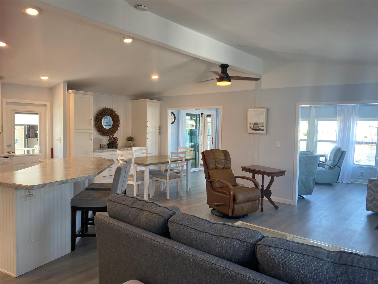 HARBOR COVE - Residential