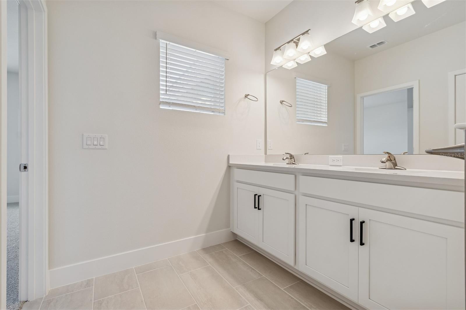 NORTH RIVER RANCH - Residential