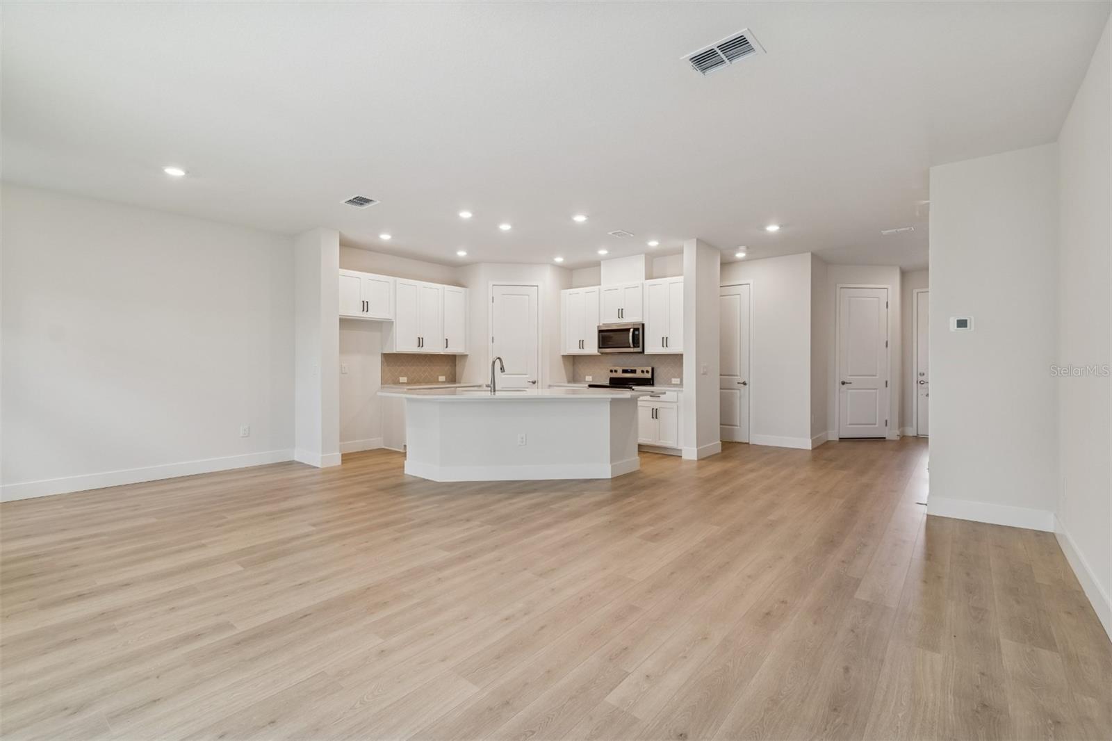 NORTH RIVER RANCH - Residential