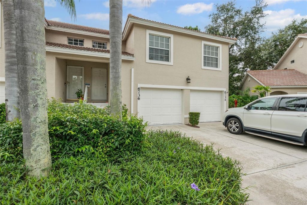 Photo of 6736 Fairview Terrace #6736, Bradenton, FL 34203 (MLS # A4665553)