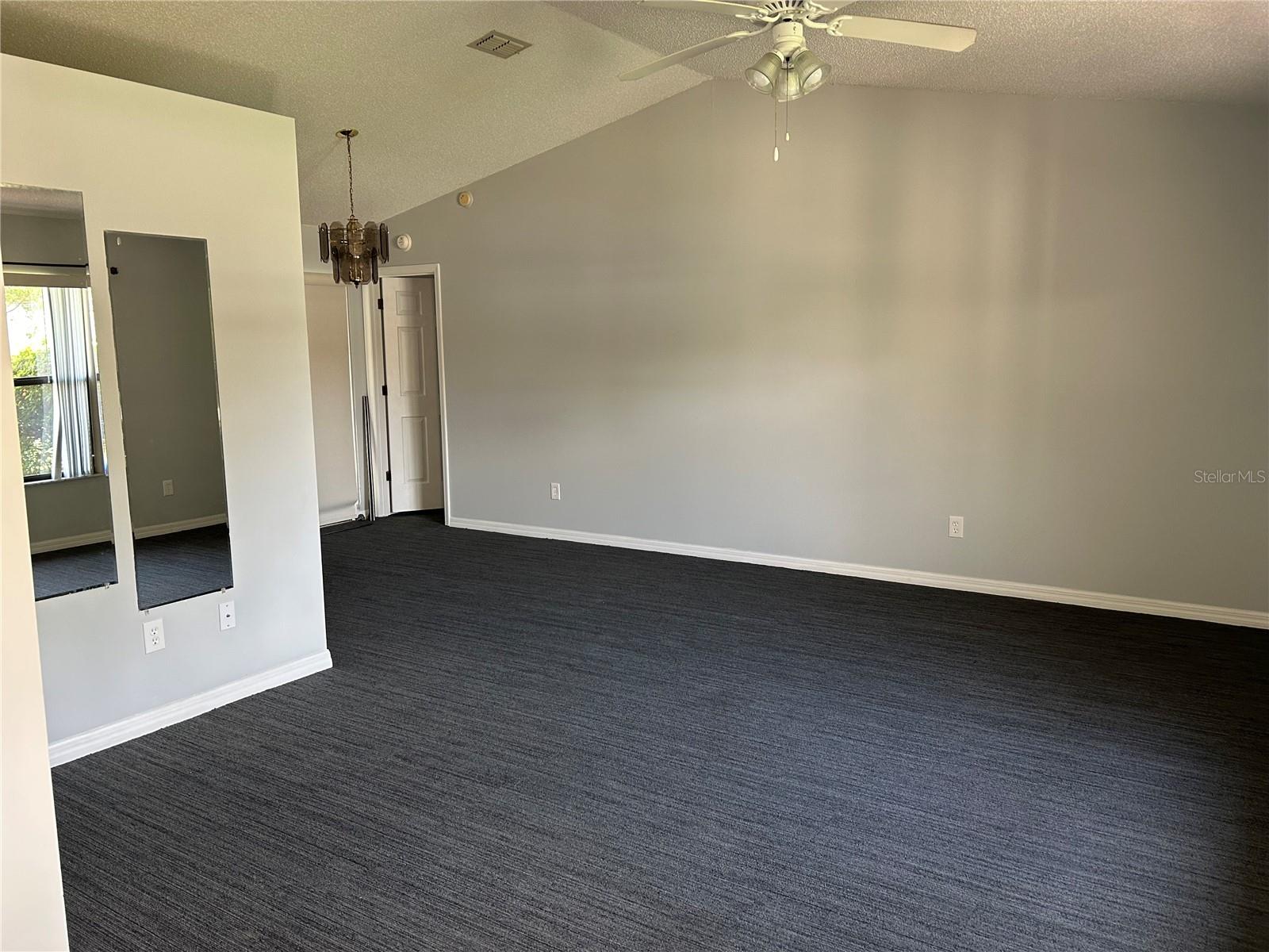 1029 NORWOOD DRIVE
