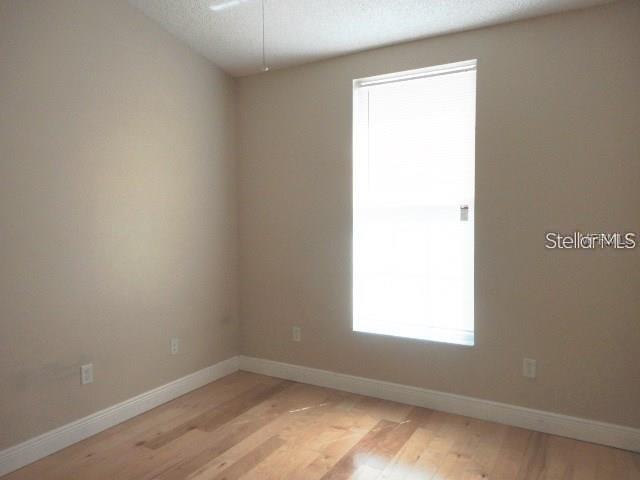 OSPREY RUN TWNHMS PH 1A - Residential Lease