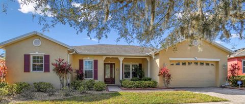 A home in POINCIANA