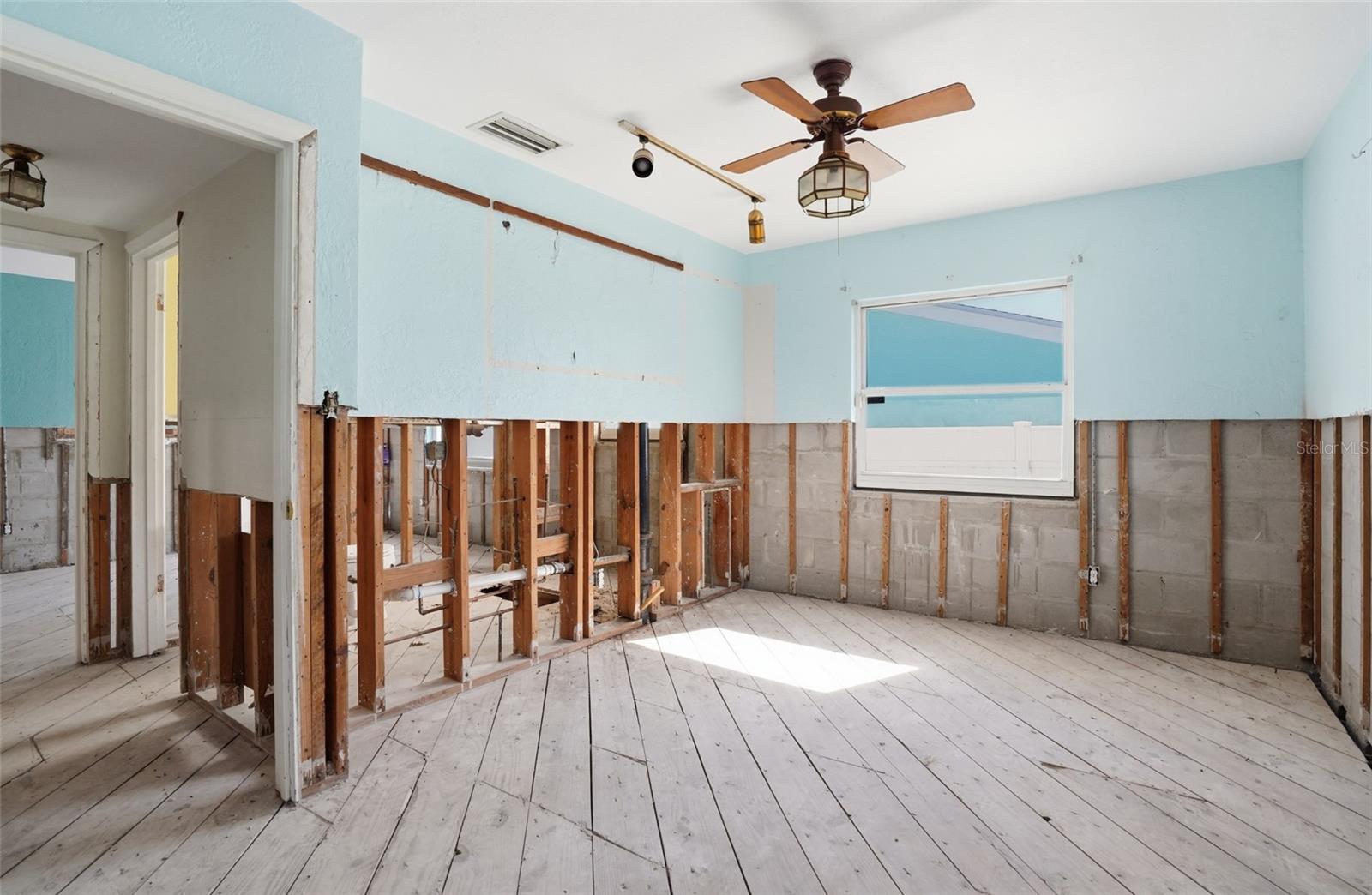 PASADENA GOLF CLUB ESTATES SEC 3 - Residential