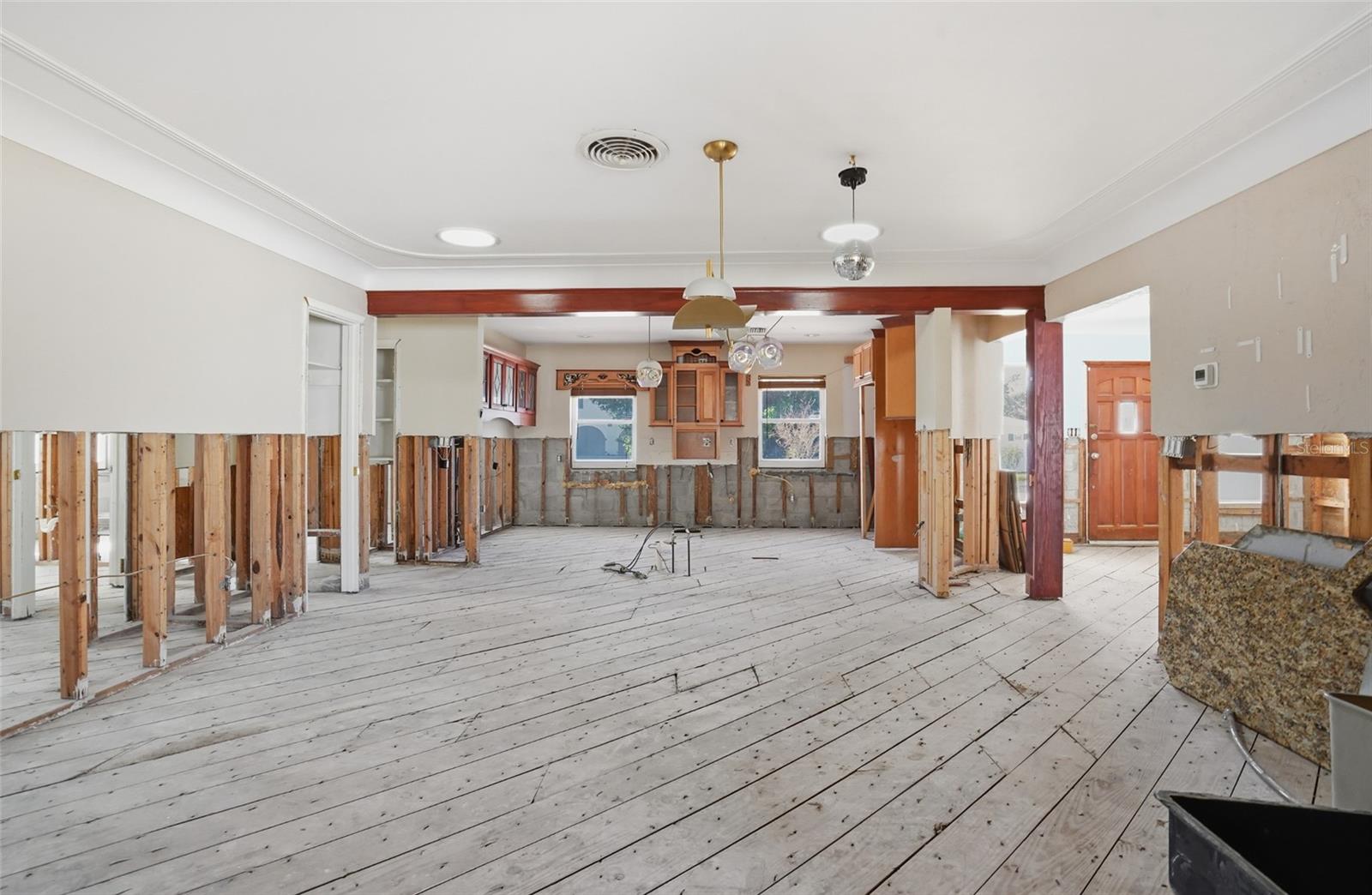 PASADENA GOLF CLUB ESTATES SEC 3 - Residential