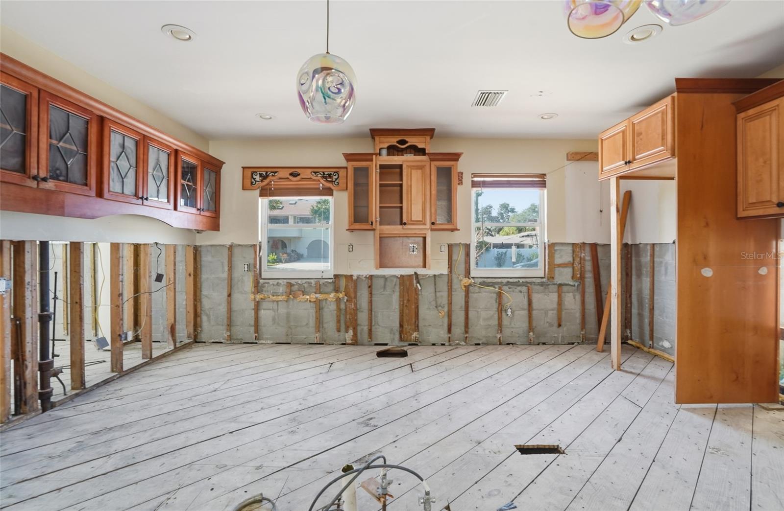 PASADENA GOLF CLUB ESTATES SEC 3 - Residential