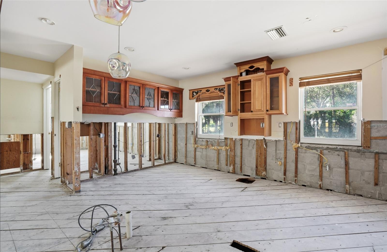 PASADENA GOLF CLUB ESTATES SEC 3 - Residential