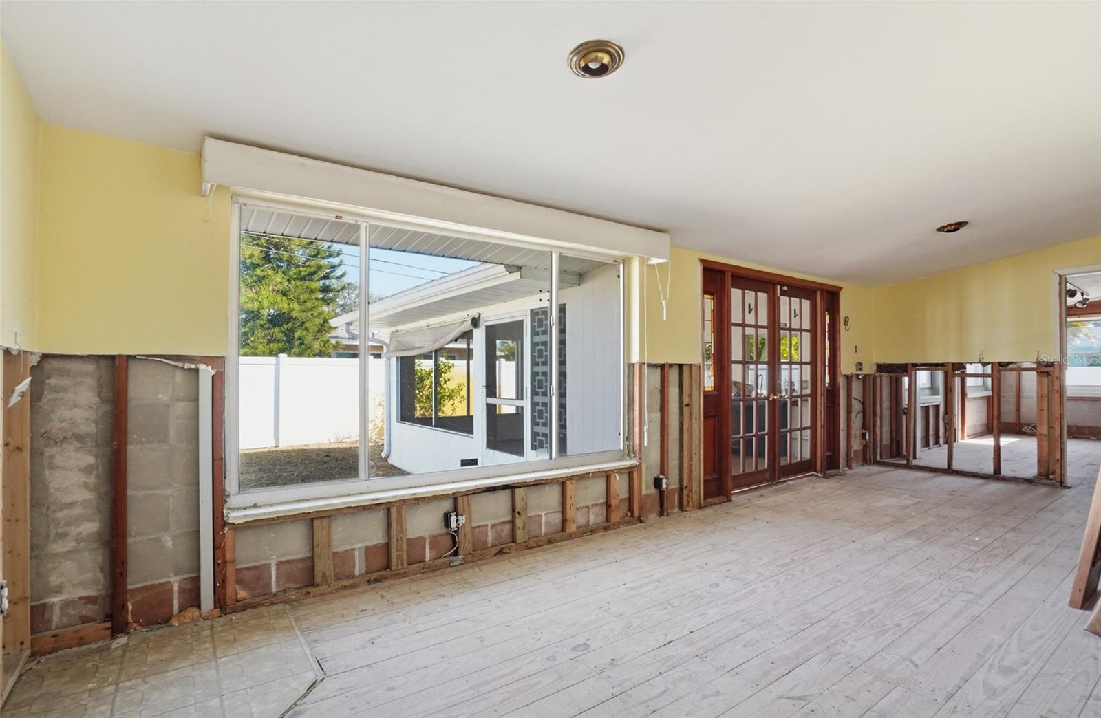 PASADENA GOLF CLUB ESTATES SEC 3 - Residential