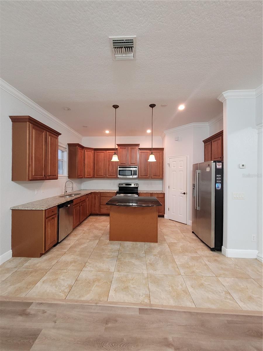 LAKE DAVIS HEIGHTS - Residential