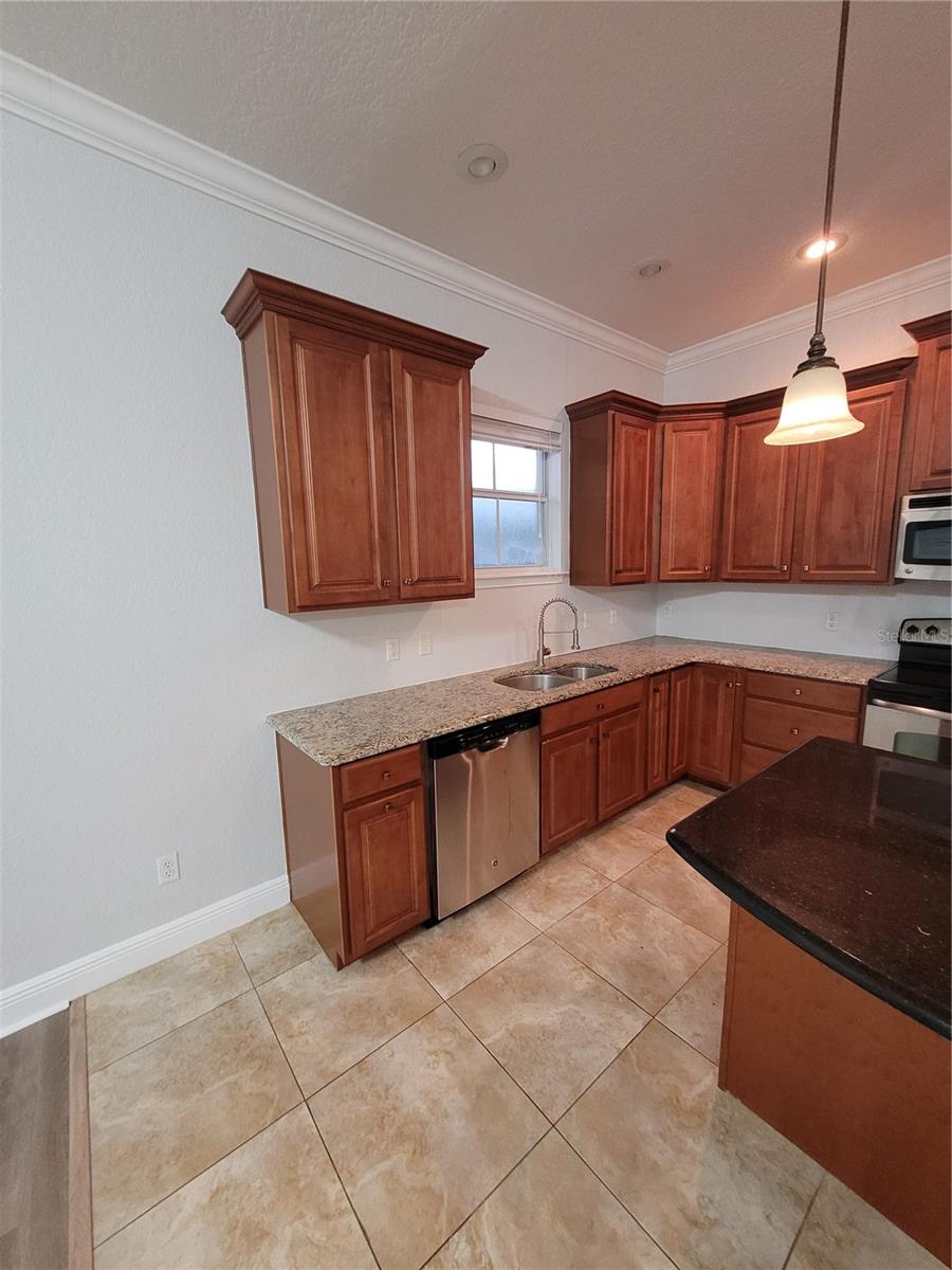 LAKE DAVIS HEIGHTS - Residential