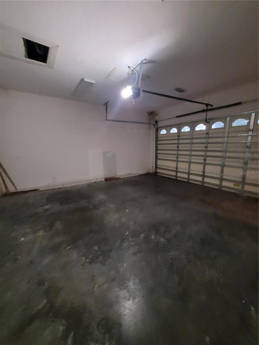 LAKE DAVIS HEIGHTS - Residential