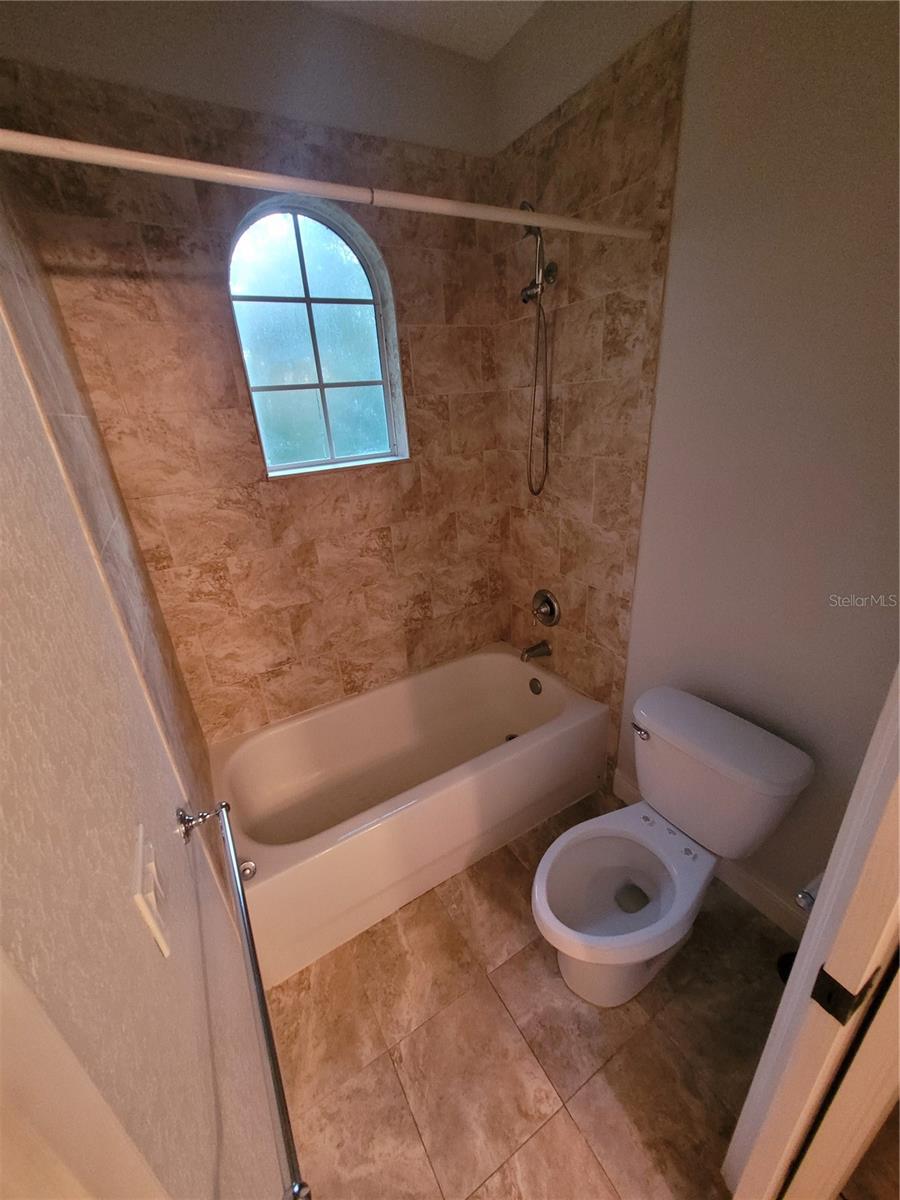 LAKE DAVIS HEIGHTS - Residential