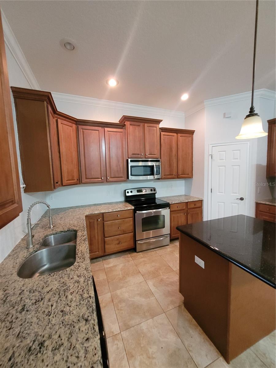 LAKE DAVIS HEIGHTS - Residential