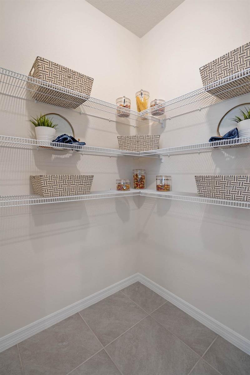 WIND MEADOWS SOUTH - Residential