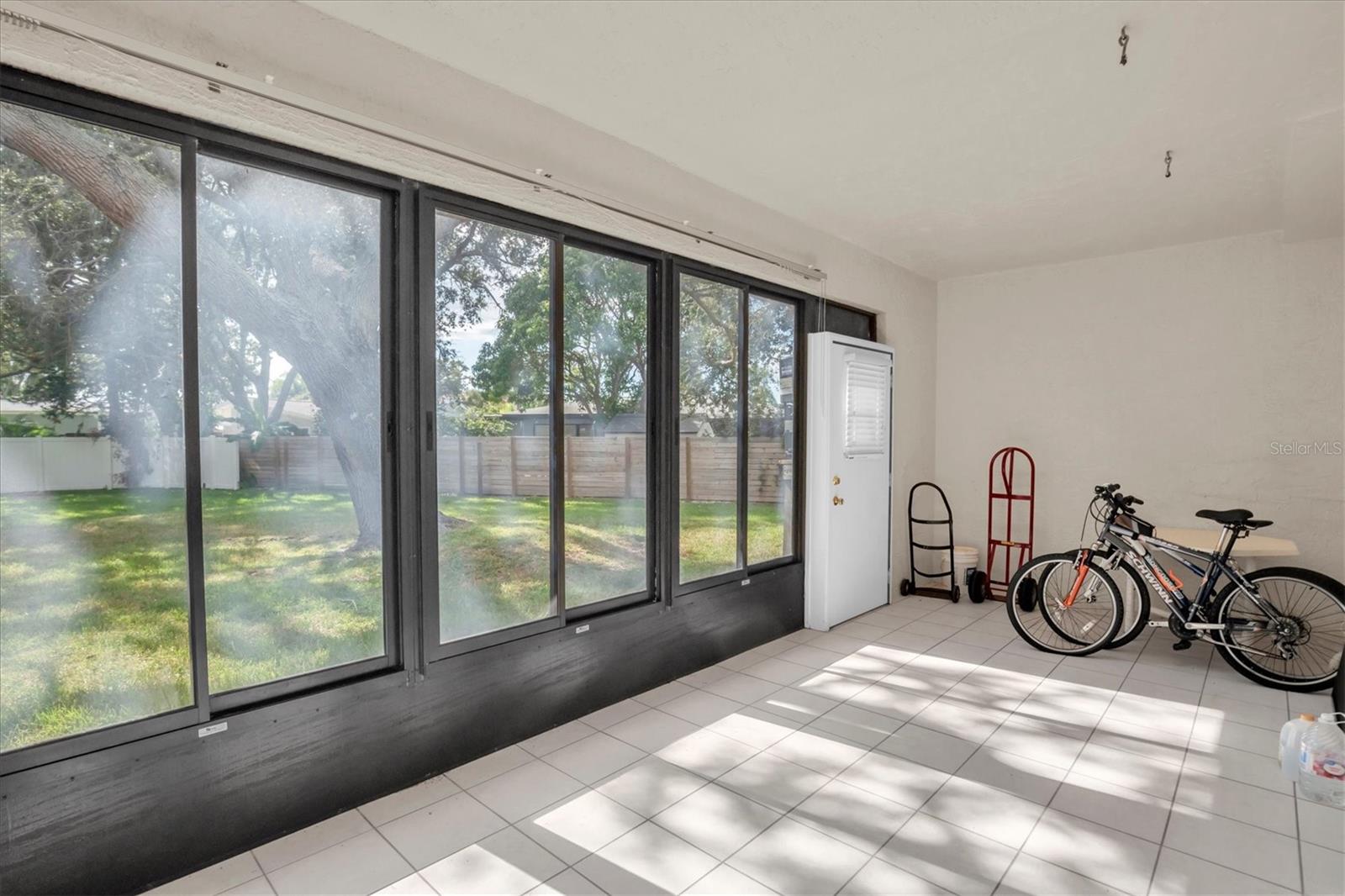 CURLEW LANDINGS - Residential