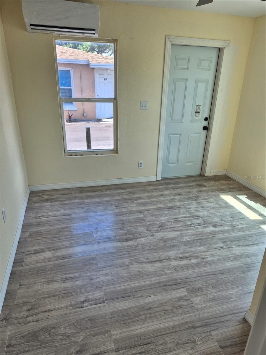 ROMEO HEIGHTS - Residential Lease