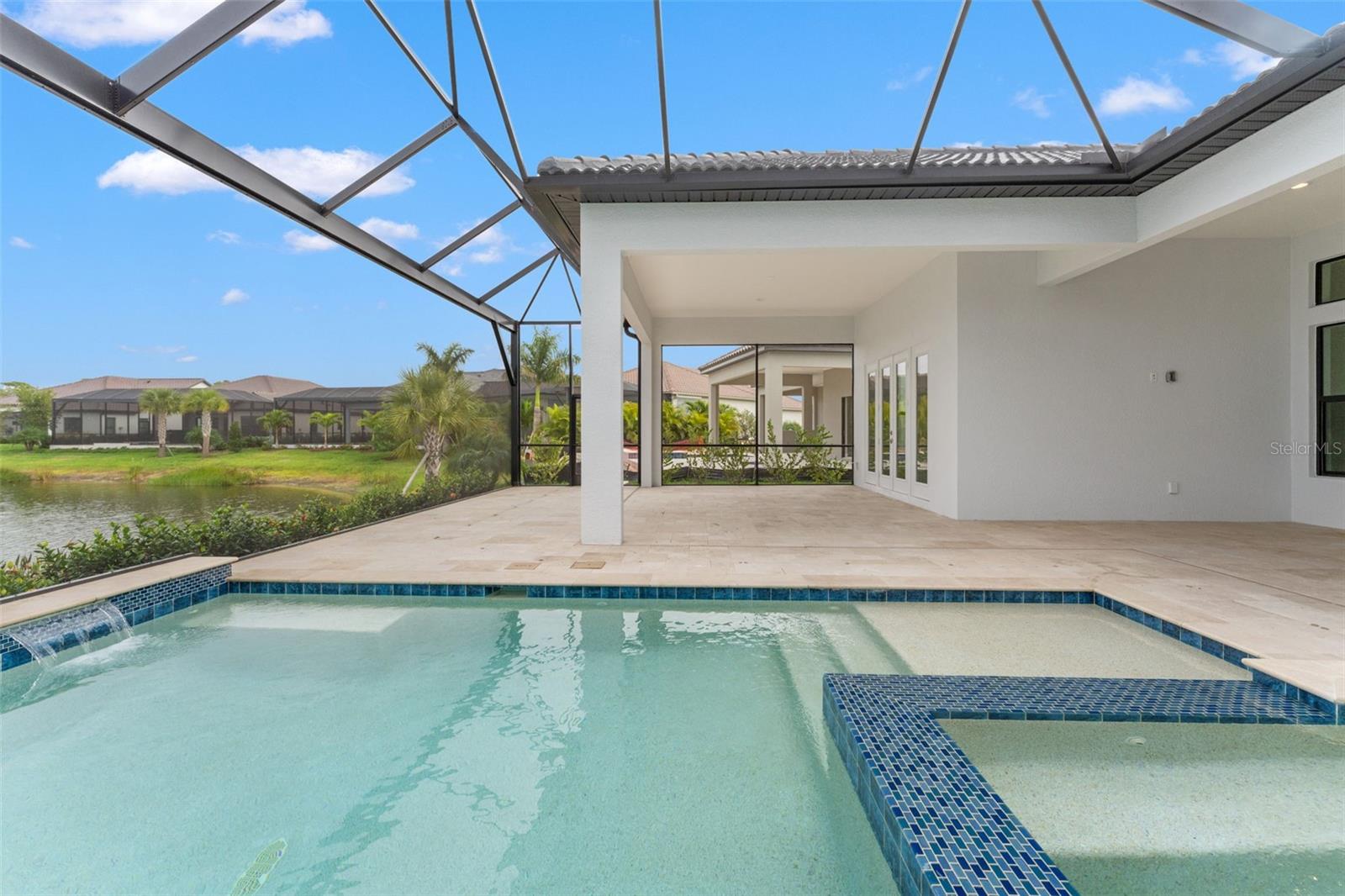 ARIA PHASE III - Residential