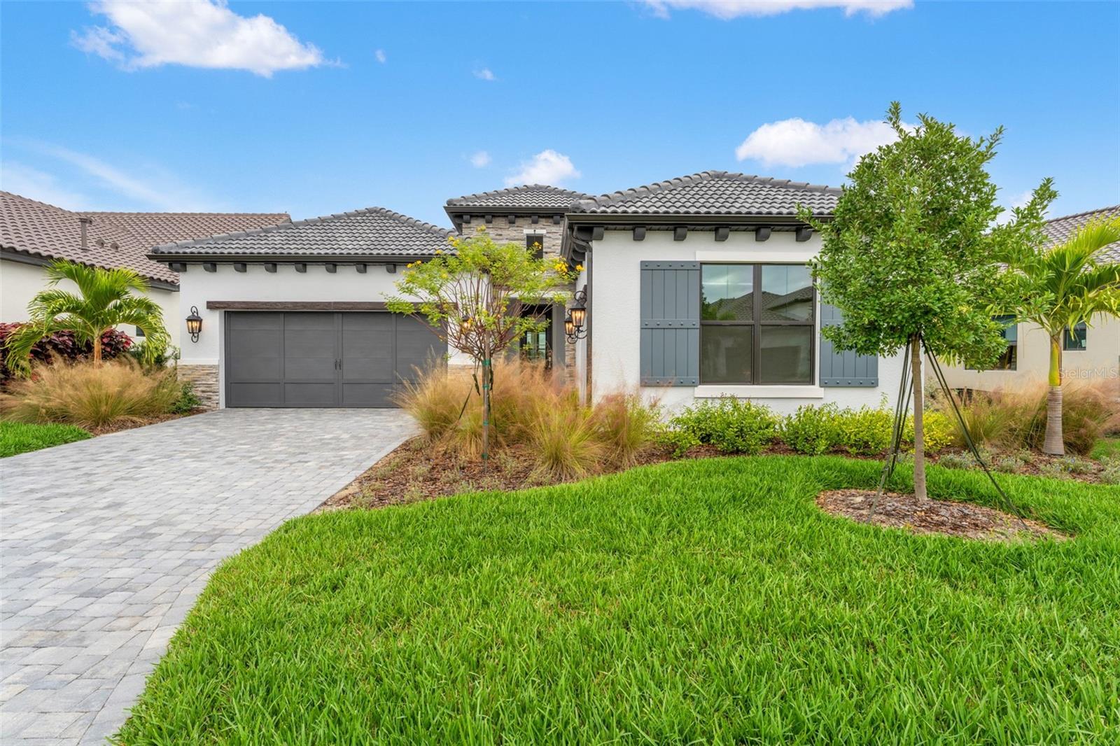 ARIA PHASE III - Residential