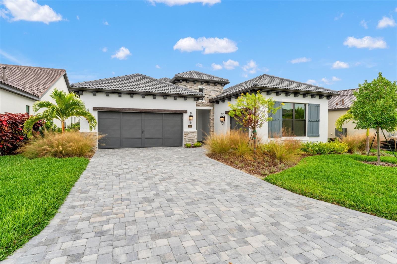 ARIA PHASE III - Residential