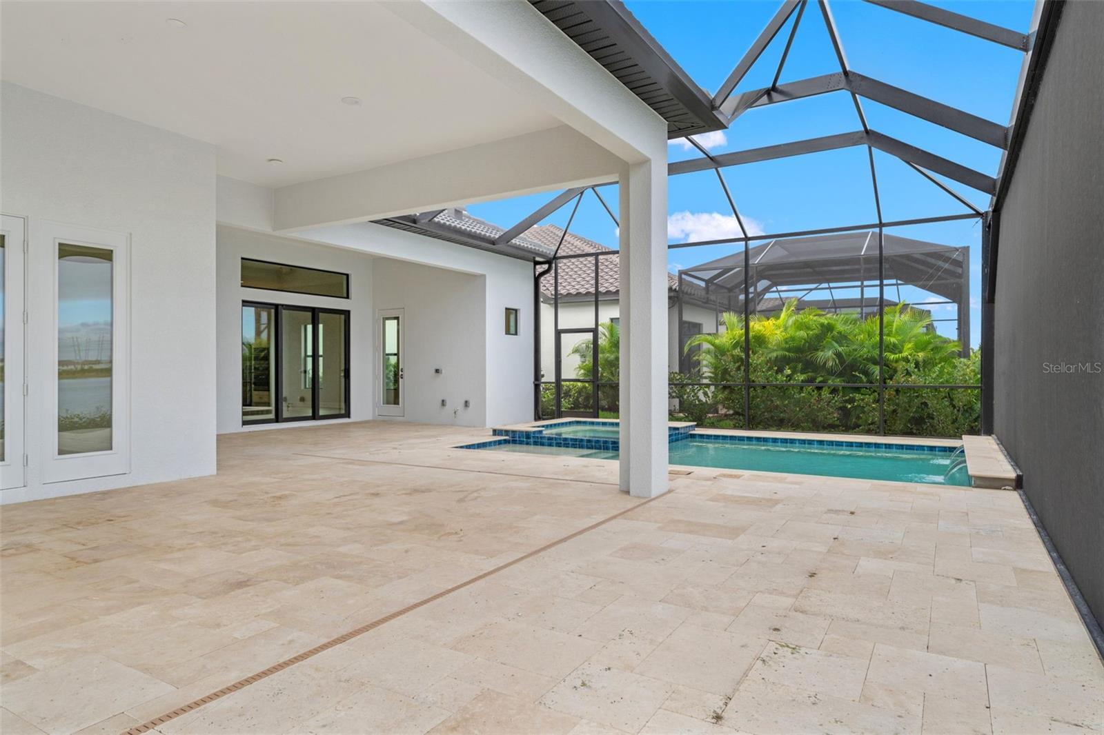 ARIA PHASE III - Residential