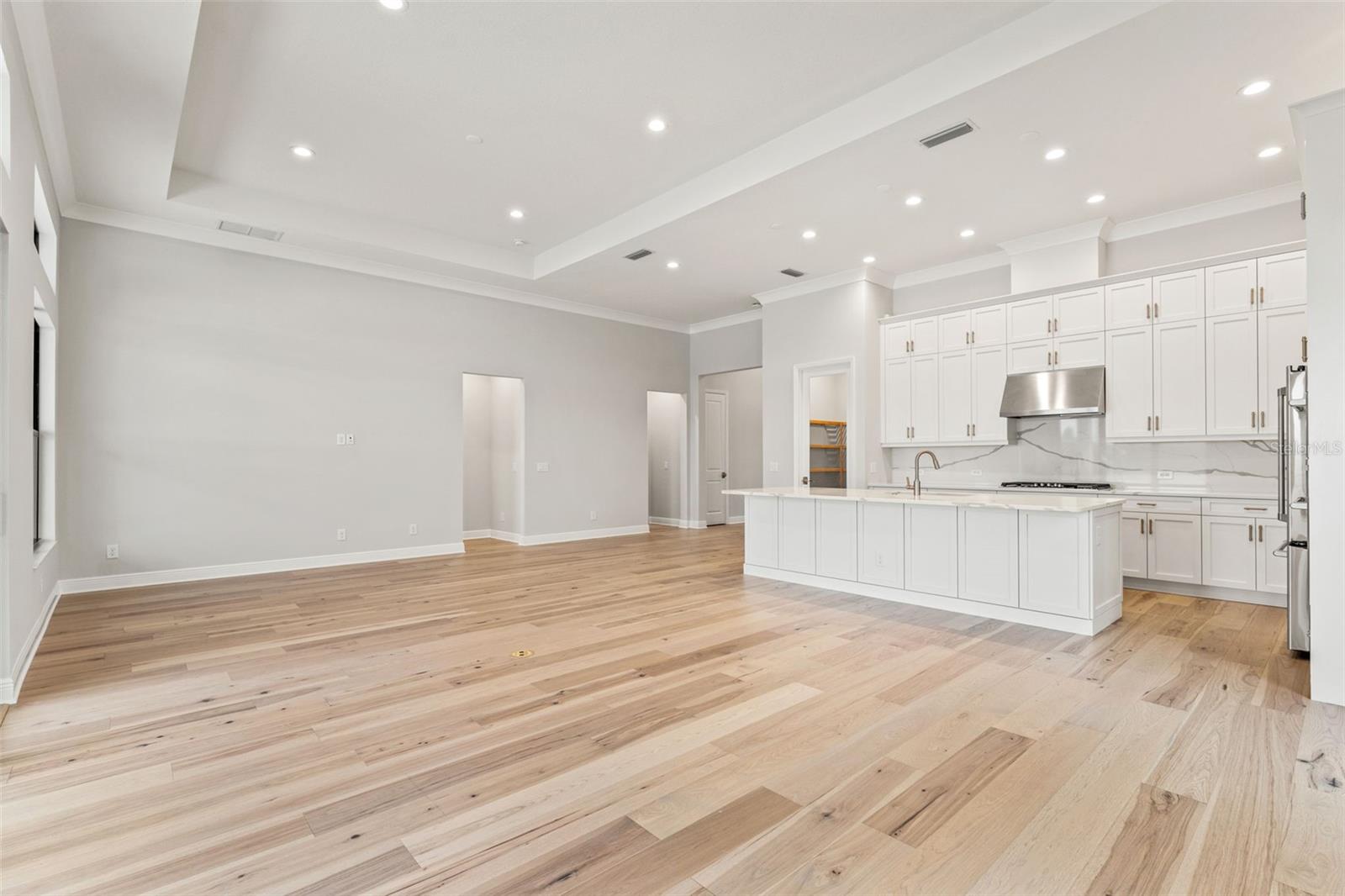 ARIA PHASE III - Residential