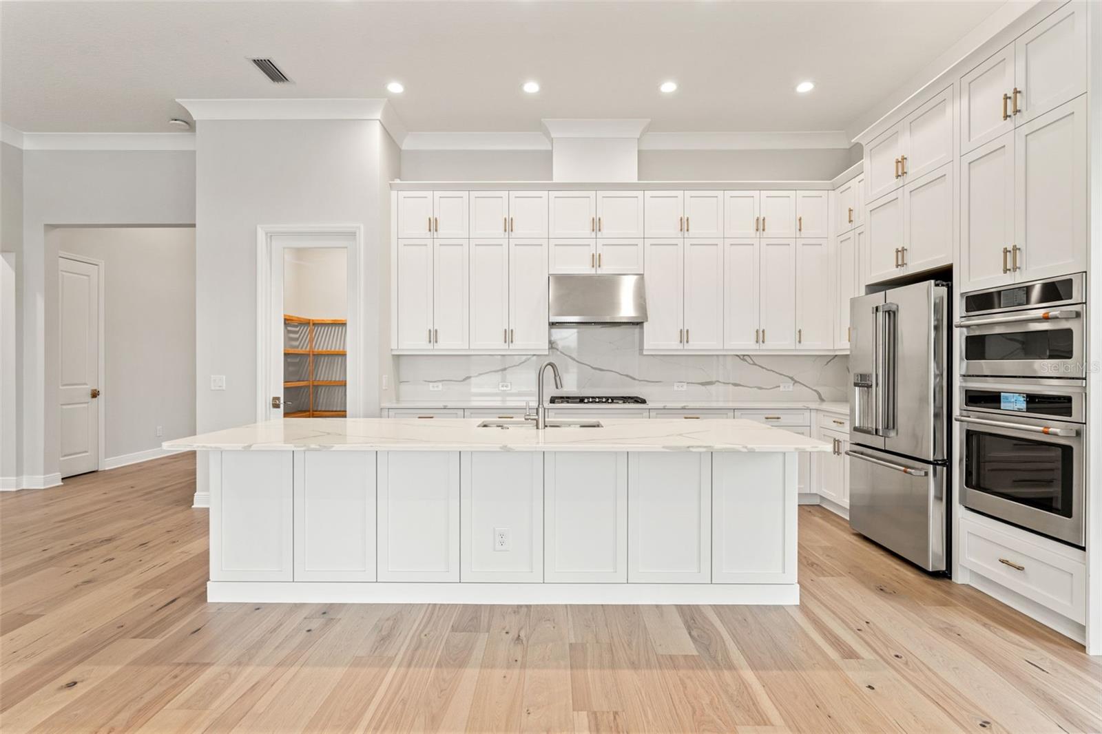 ARIA PHASE III - Residential