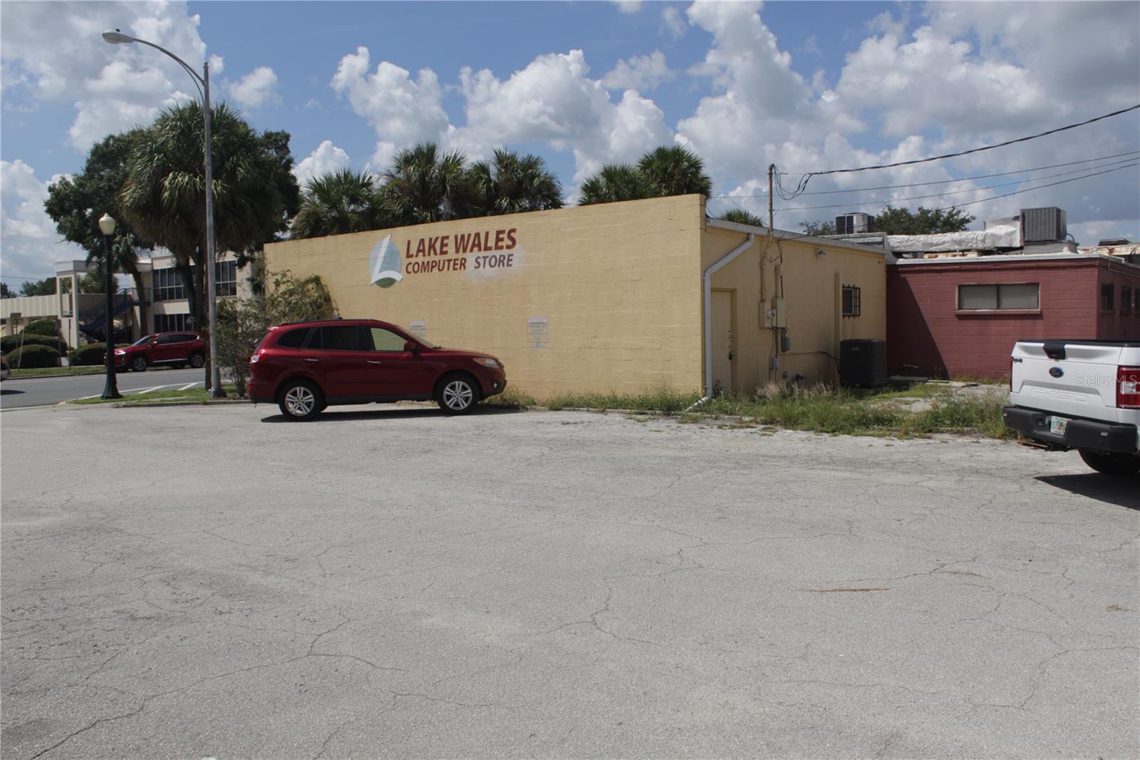 LAKE WALES - Commercial Sale