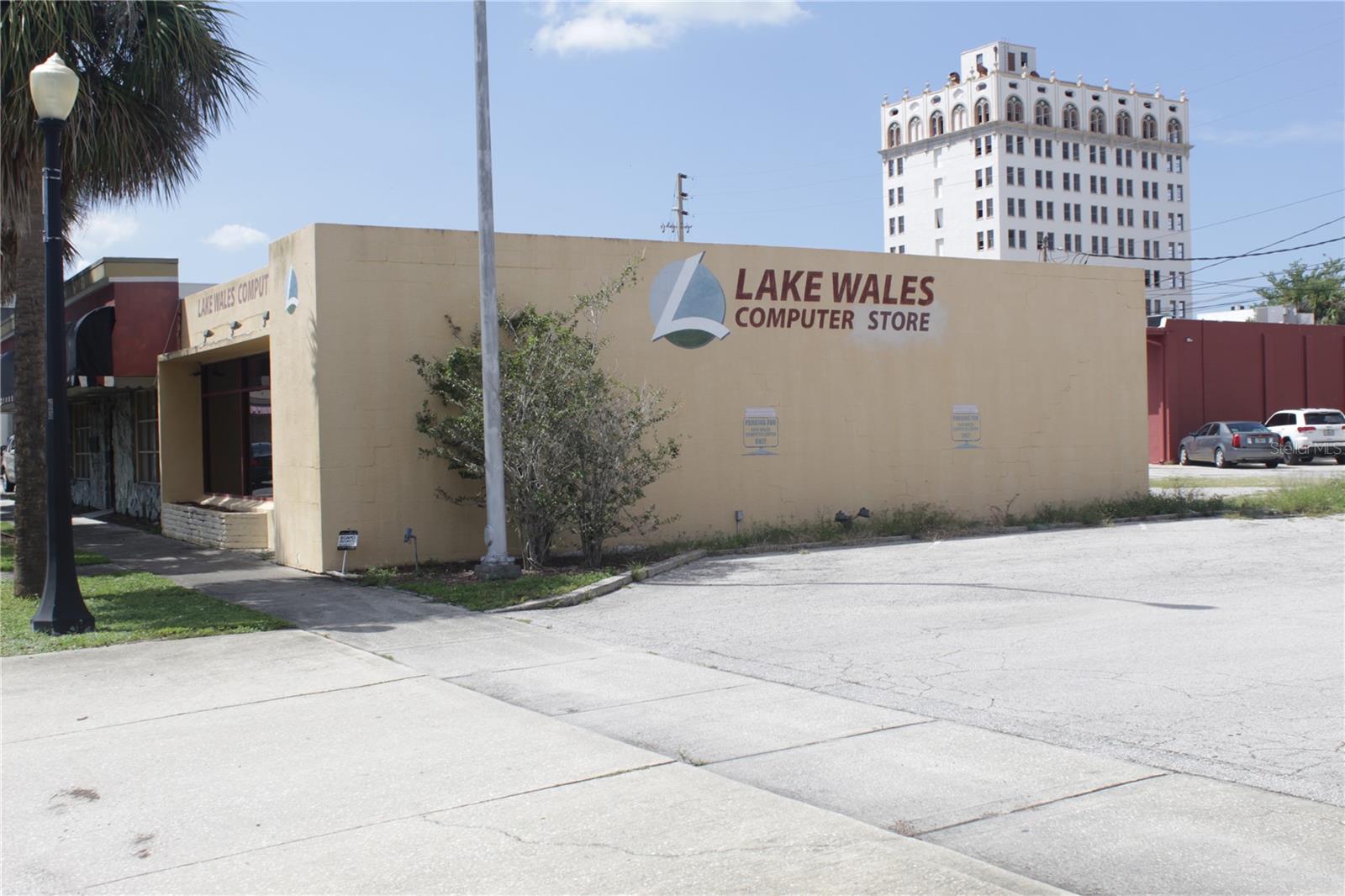 LAKE WALES - Commercial Sale