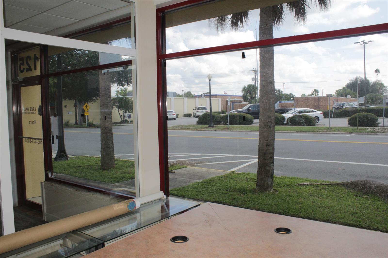 LAKE WALES - Commercial Sale