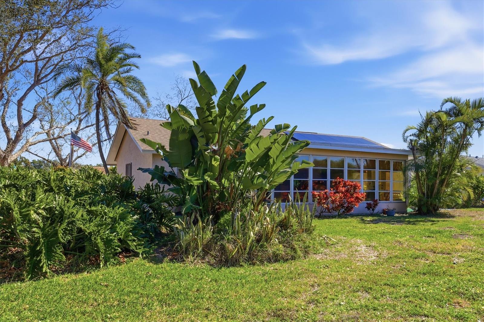 VILLAGE GREEN OF BRADENTON - Residential