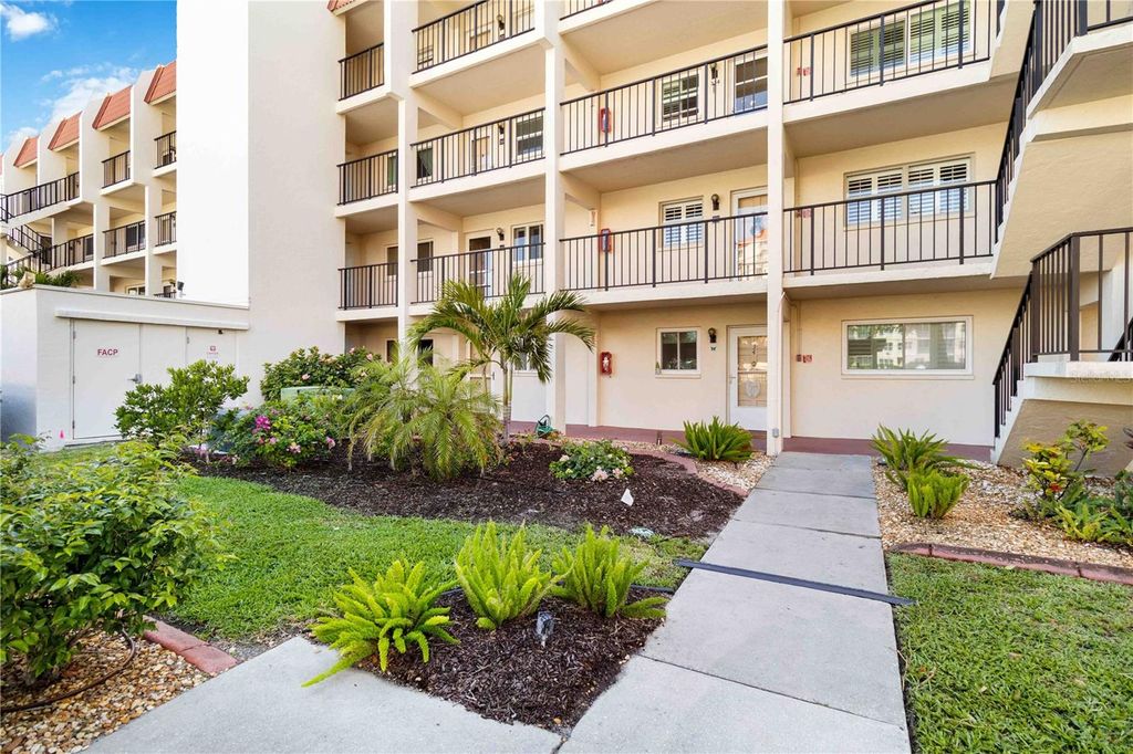 Photo of 230 Santa Maria Street #333, Venice, FL 34285 (MLS # N6138353)