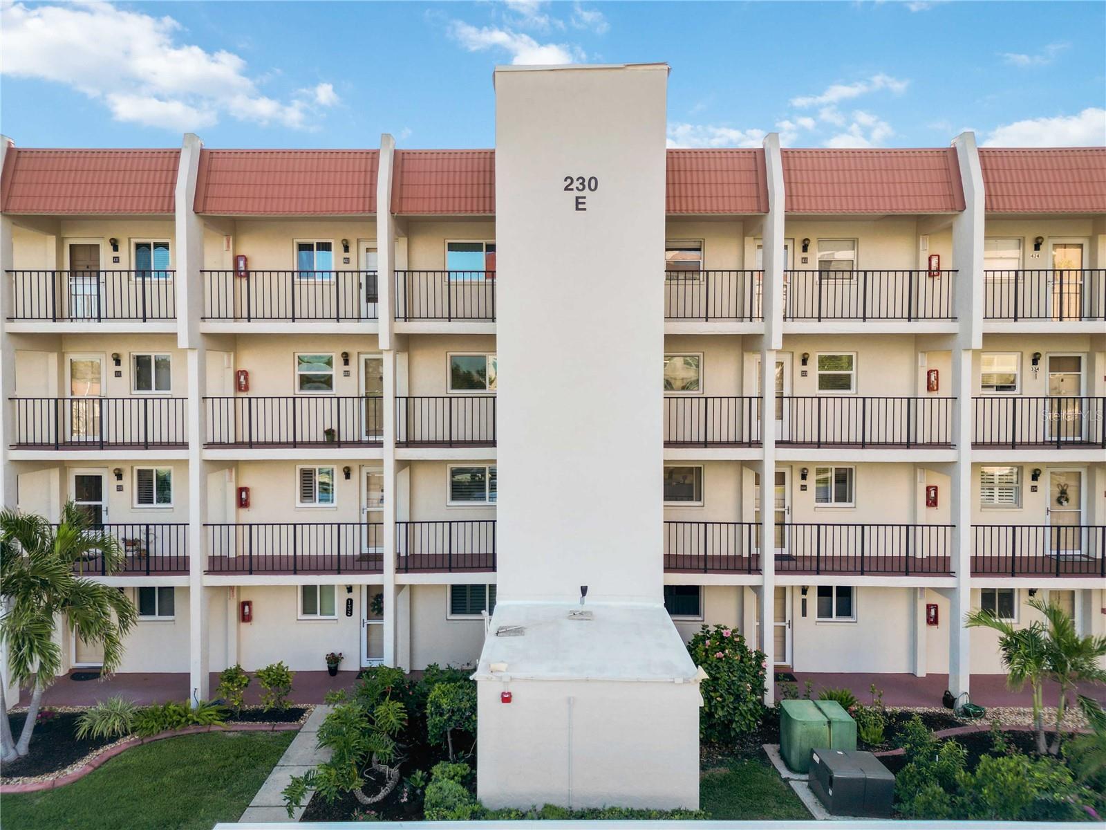230 SANTA MARIA STREET 333