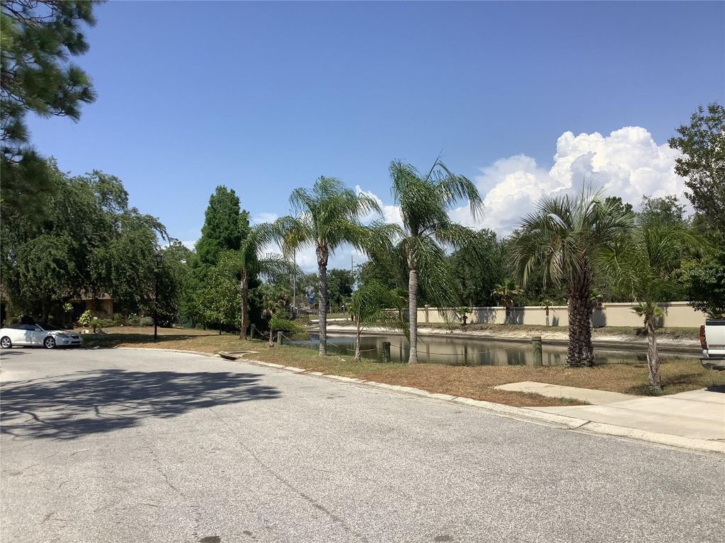 Photo of 18657 White Pine Circle, Hudson, FL 34667 (MLS # U8245764)