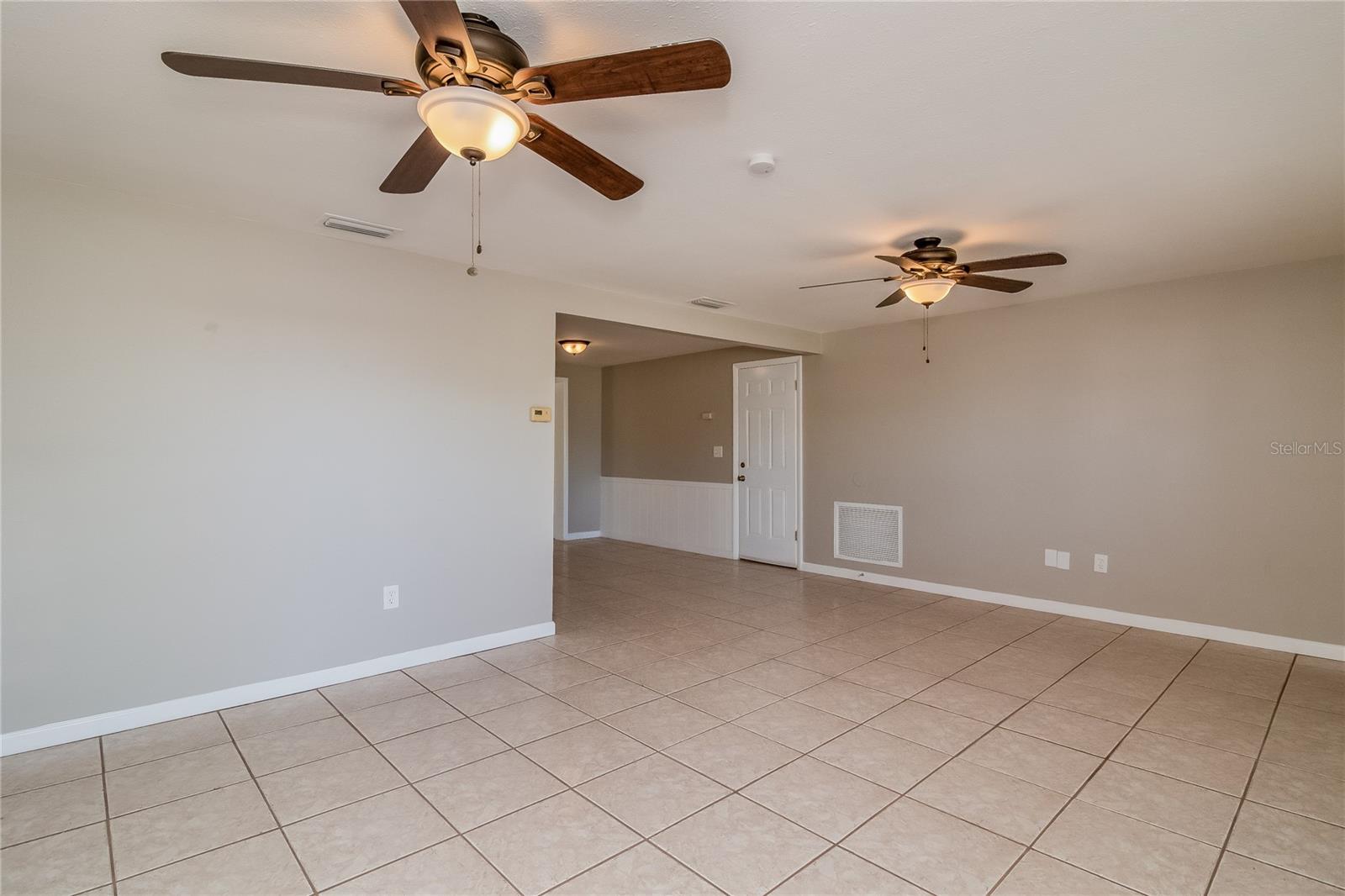 BEACON SQUARE UNIT 11-C PB 9 - Residential Lease