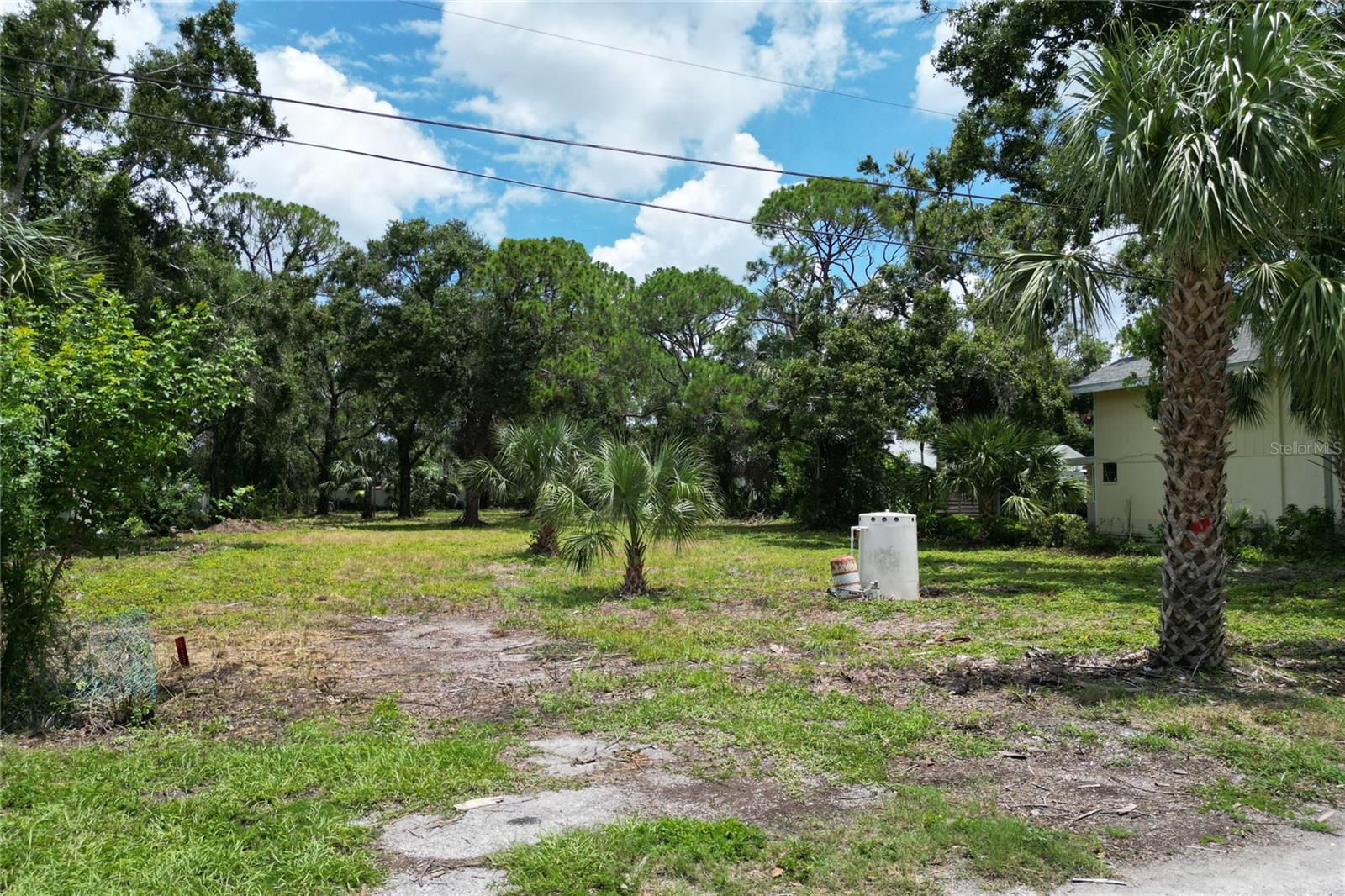 .31 ac - 21ST STREET