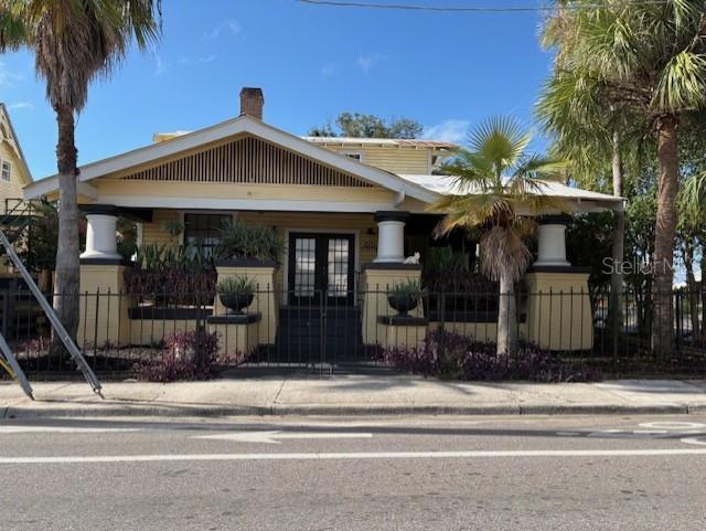 803 E Palm Ave Tampa, FL * LODGING & HOSPITALITY AVIALABLE FOR INVESTMENT* Property goes with *801 E Palm Ave & 1905 Taliafero Ave (together asking is $3,300,000.00) as a group TURN KEY TURN KEY property already bringing in money daily as it OPERATES as a Full Occupancy Hotel-Motel Excellent for Bed and Breakfast opportunity for increased revenue(SEE APPOX MONTHLY FINCIALS in Listing) This is a Rare Investment Opportunity in the Tampa Heights Area of East Tampa. This Asset consists of 3 Historic Buildings offering 13 units that are leased individually with Daily and Weekly Rates...This property is ONLY minutes from Downtown Tampa, Channelside and Ybor City