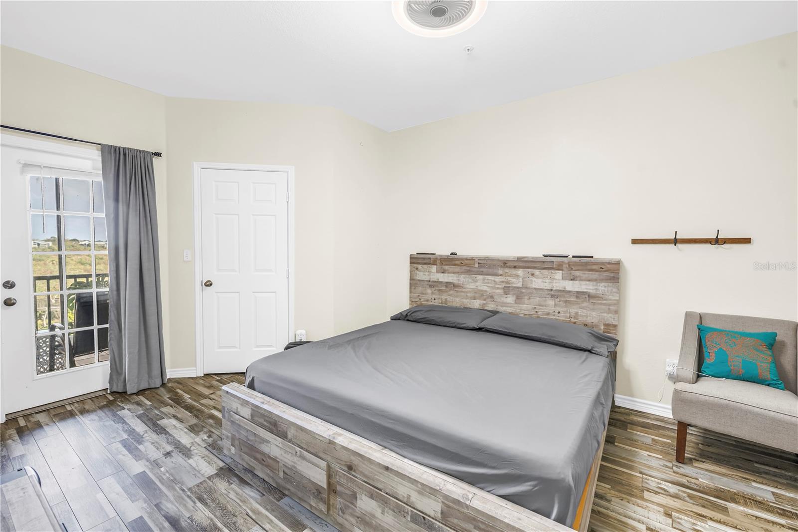 BEACHWALK CONDO - Residential