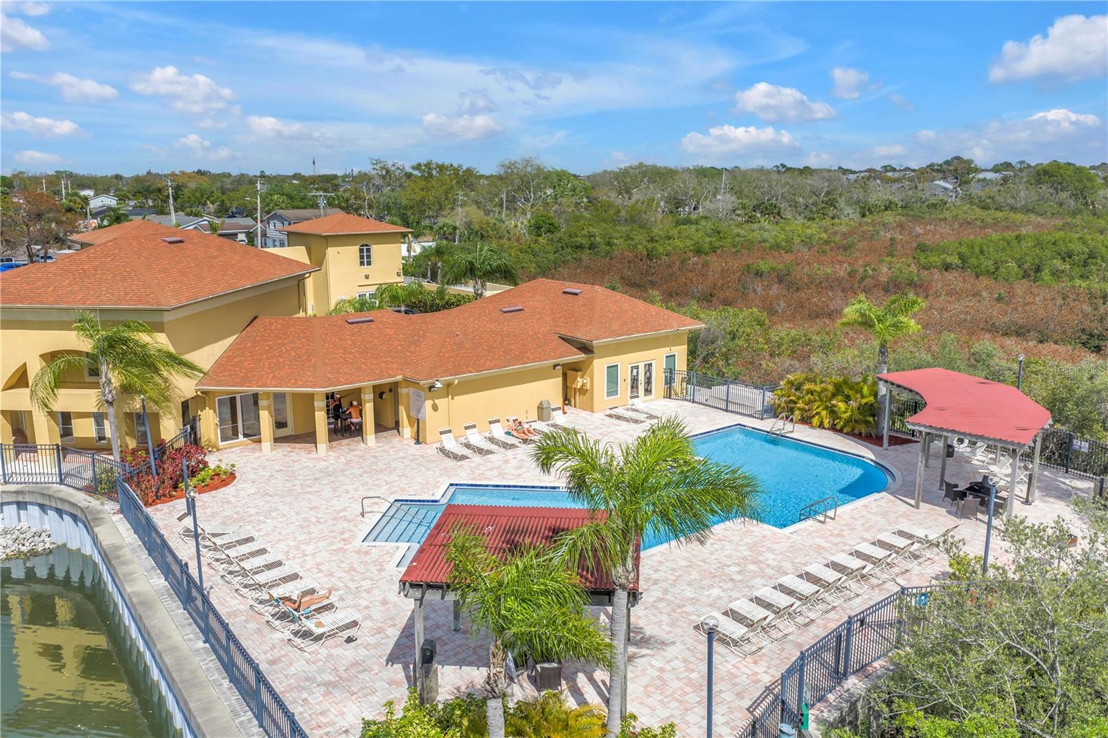 BEACHWALK CONDO - Residential