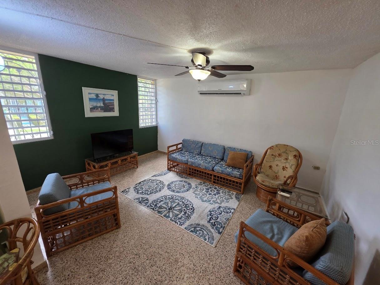 4-14 bloque 4k-10 ALTURAS DE MONTE BRISAS