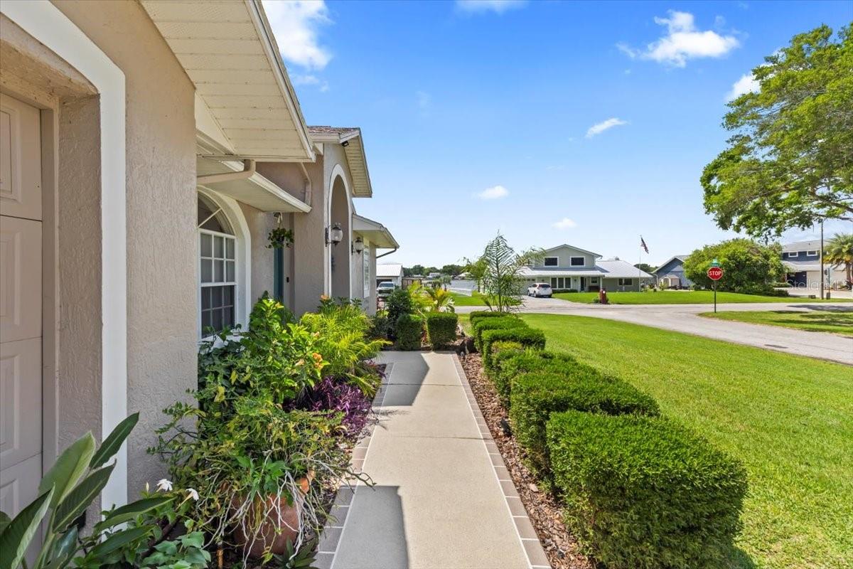 EAST LAKE ADD - Residential Lease